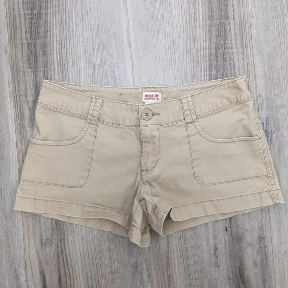 Mossimo tan light khaki shorts